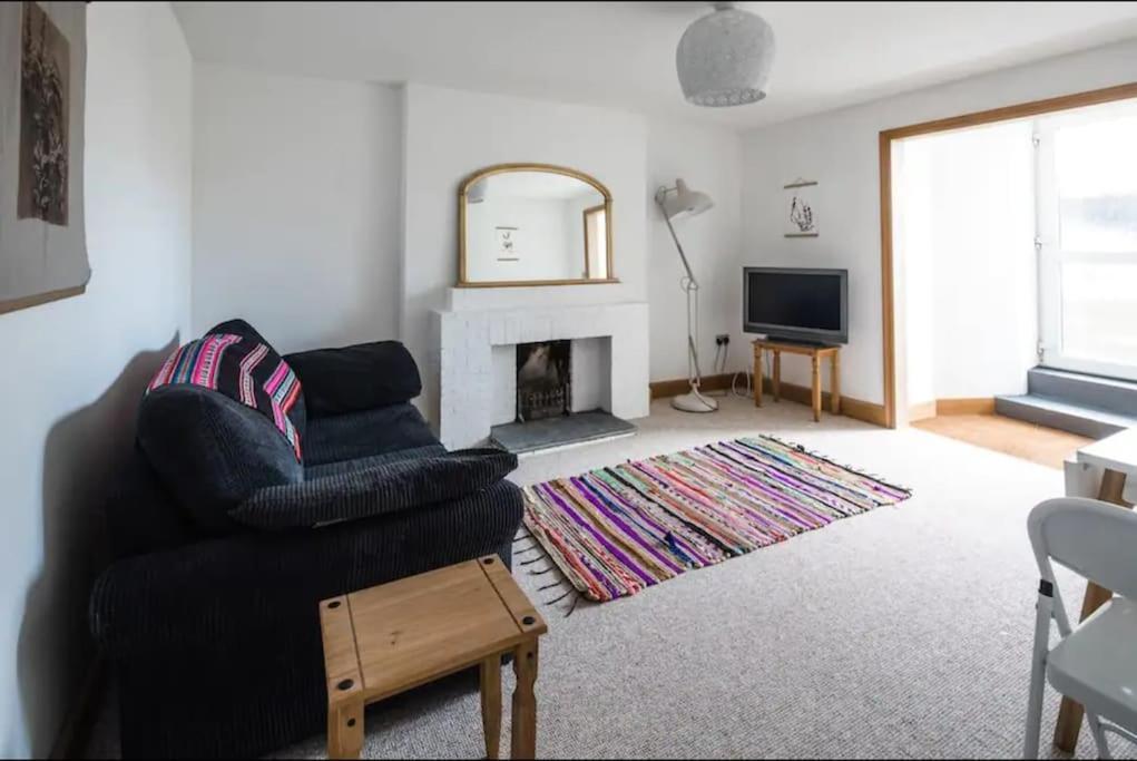 Spacious 2 Bedroom Apartment Near Seafront Πενζάνς Εξωτερικό φωτογραφία